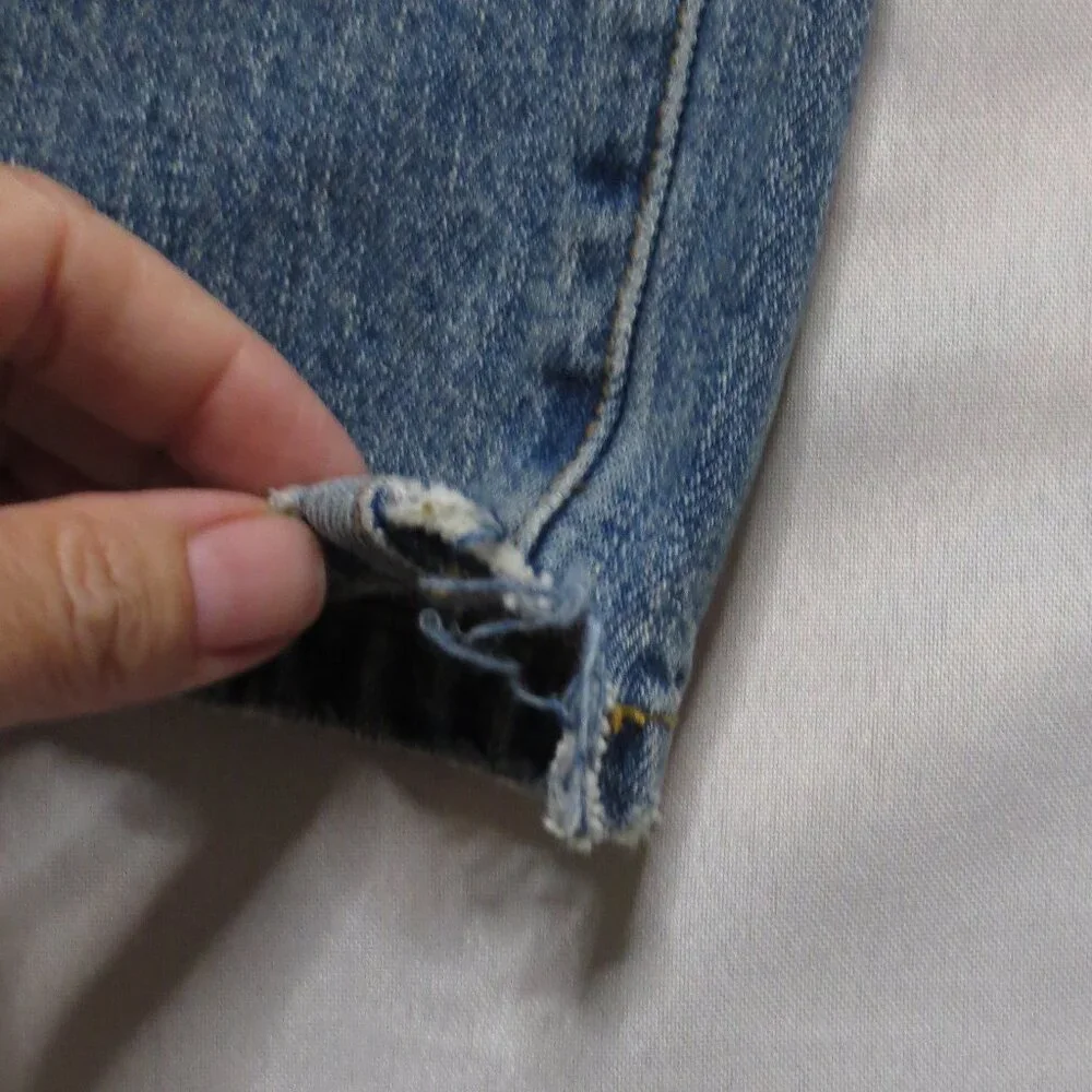 GUESS mens JEANS denim BLUE distressed BUTTON-FLY wide leg SIZE 38x30